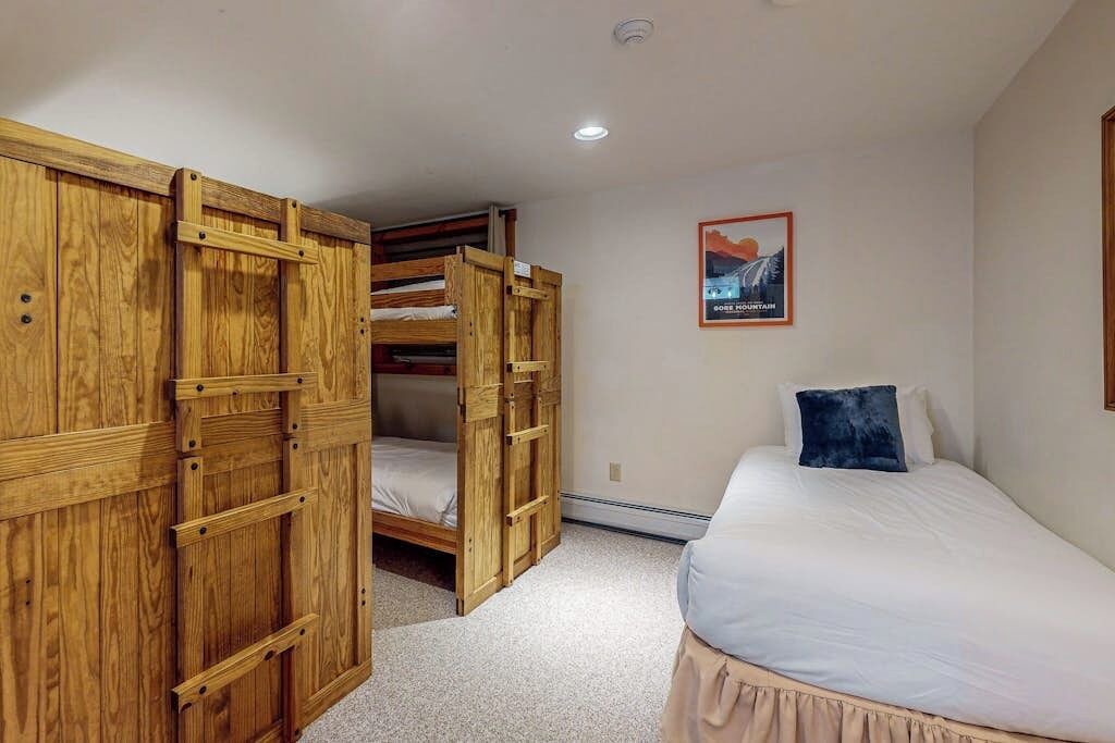 Photo of Bedroom in North Troy