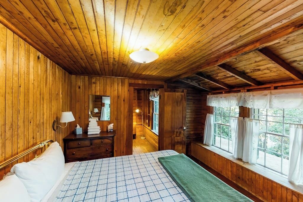 Photo of Bedroom in Charlotte