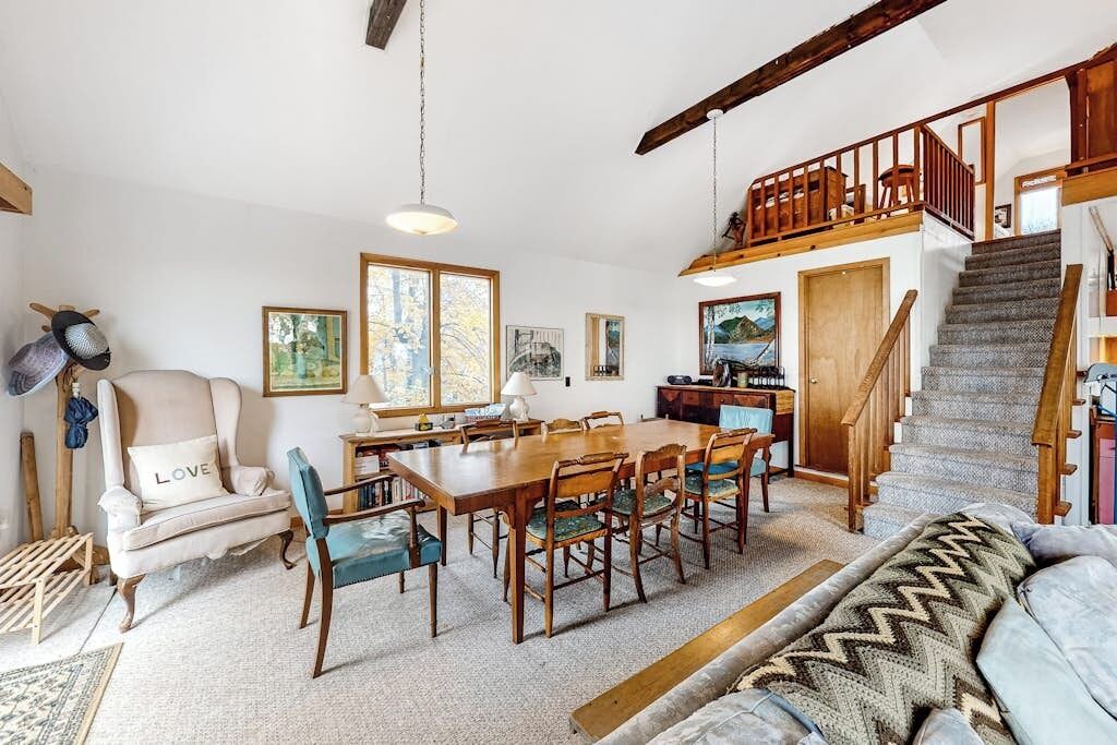 Photo of Livingroom in Isle La Motte
