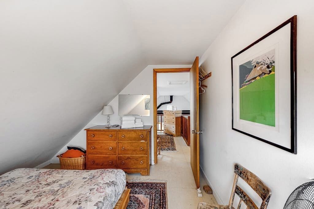 Photo of Bedroom in Isle La Motte