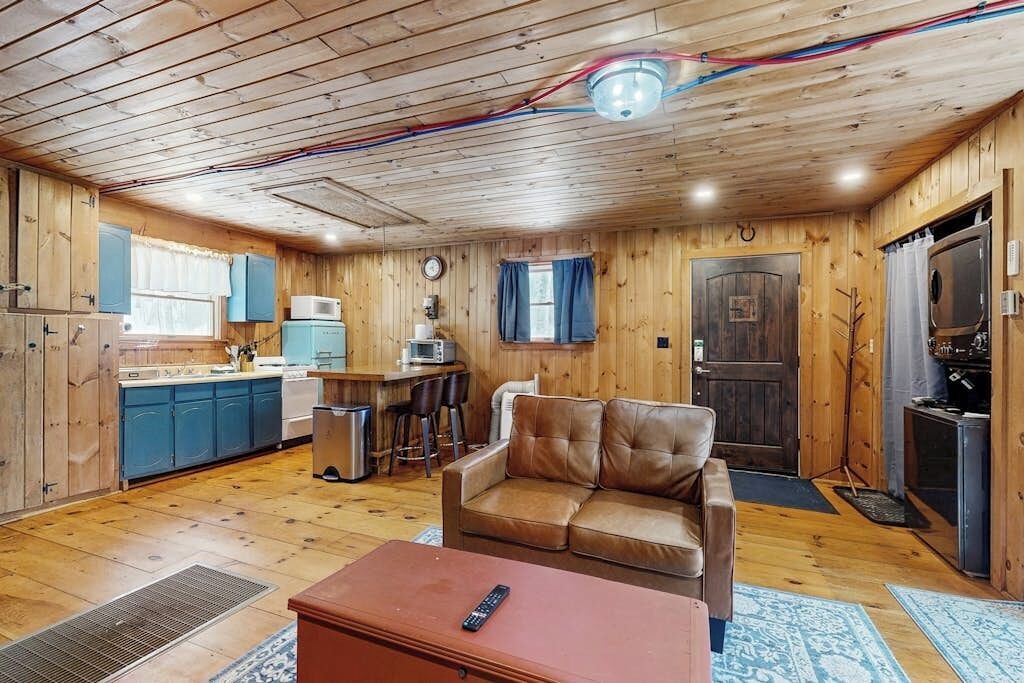 Photo of Livingroom in Wardsboro