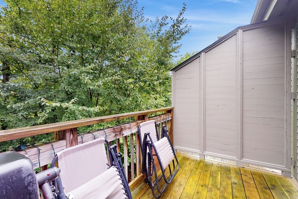 Photo of Patio Balcony in North Troy