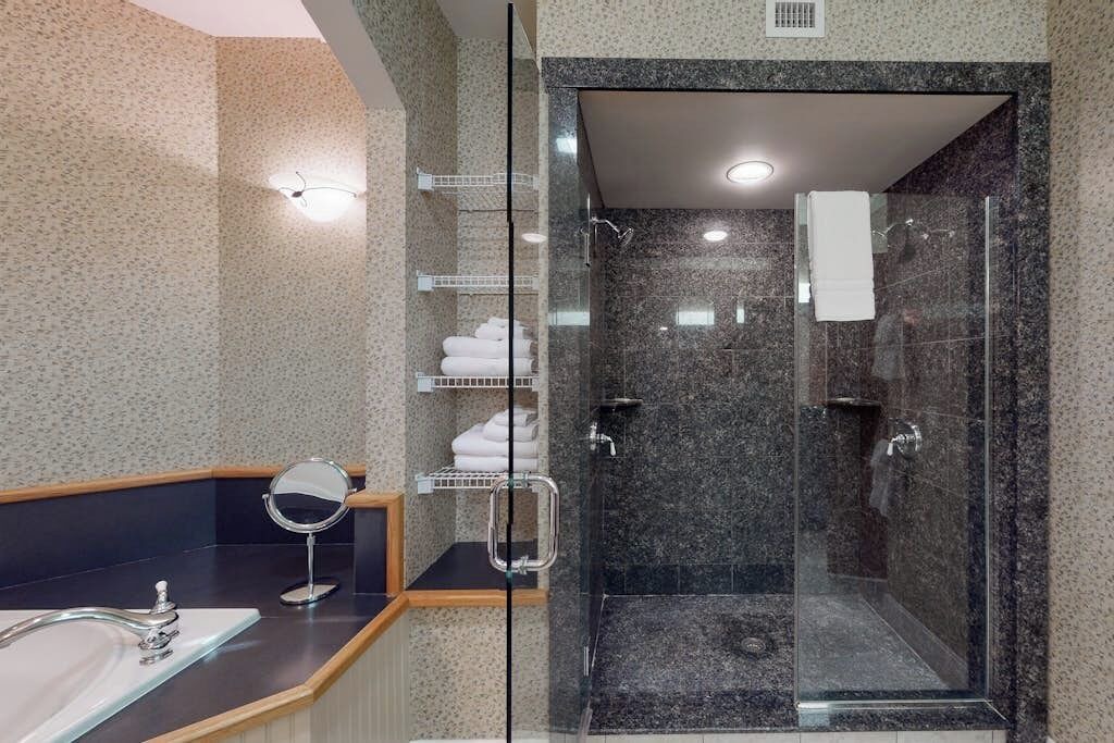 Photo of Bathroom in Jeffersonville
