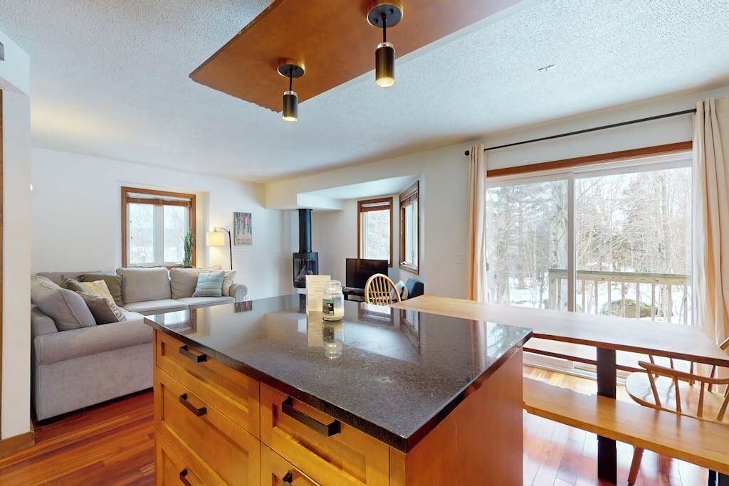 Photo of Livingroom in North Troy