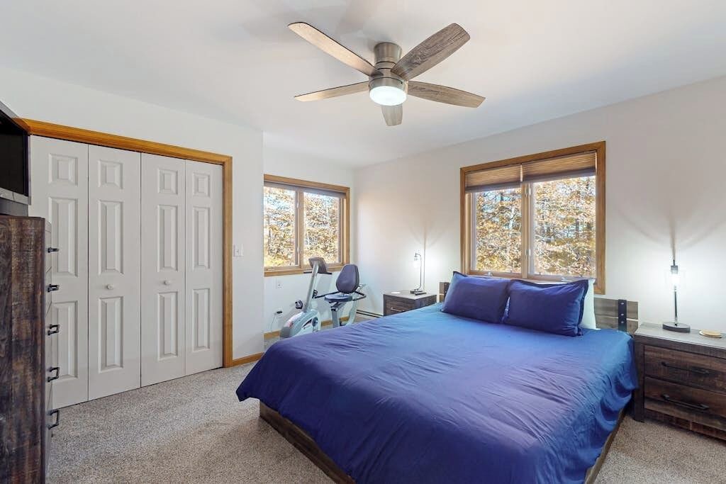 Photo of Bedroom in Mountain Acres