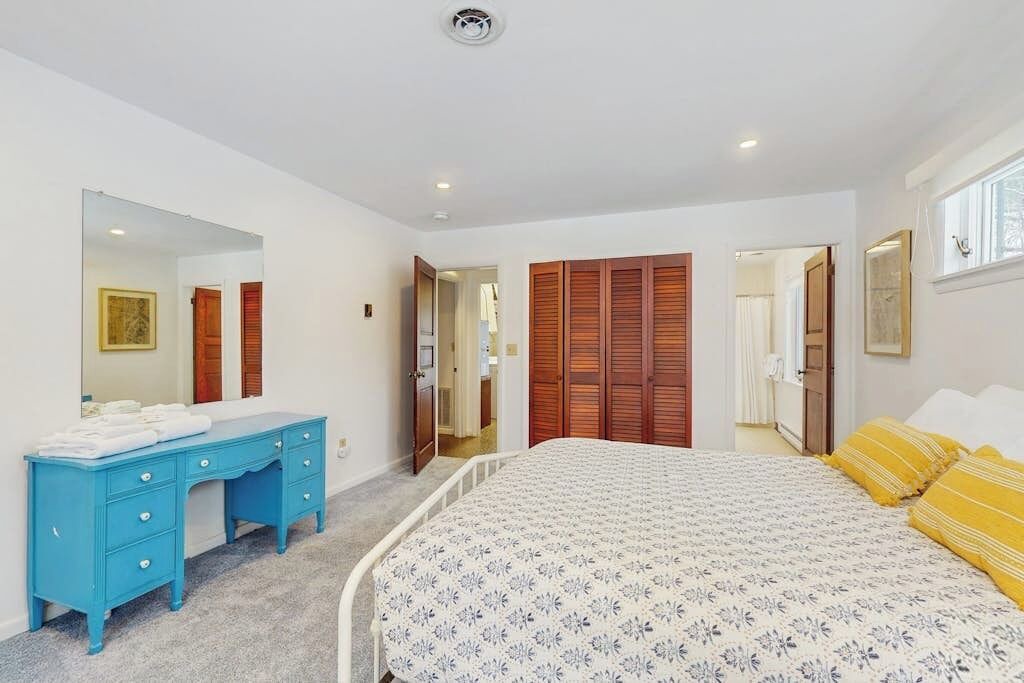 Photo of Bedroom in Jamaica