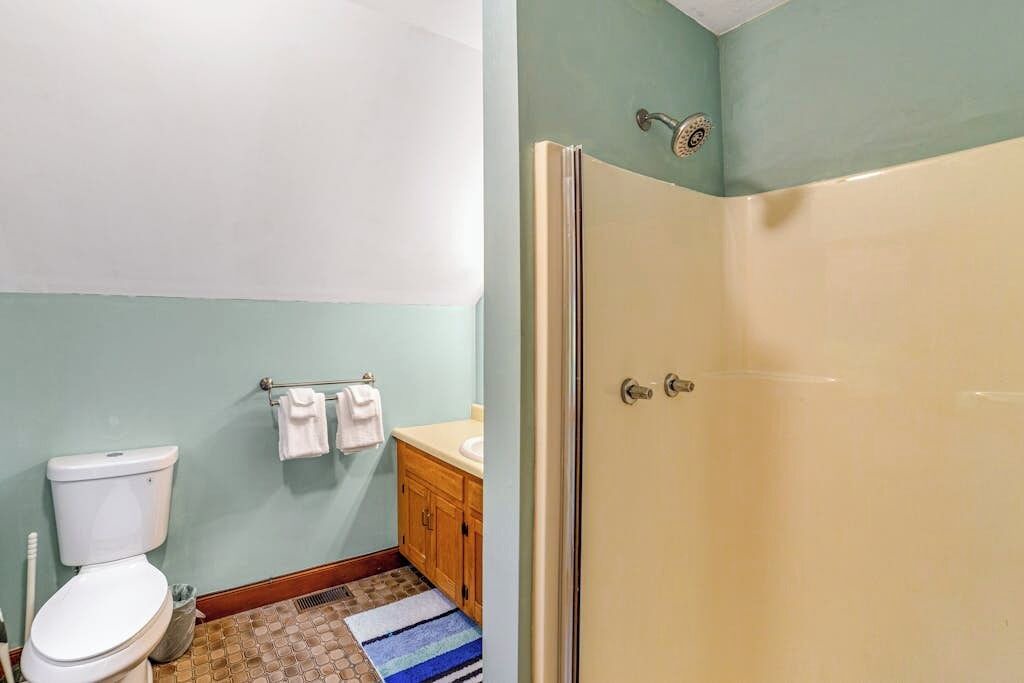 Photo of Bathroom in South Londonderry