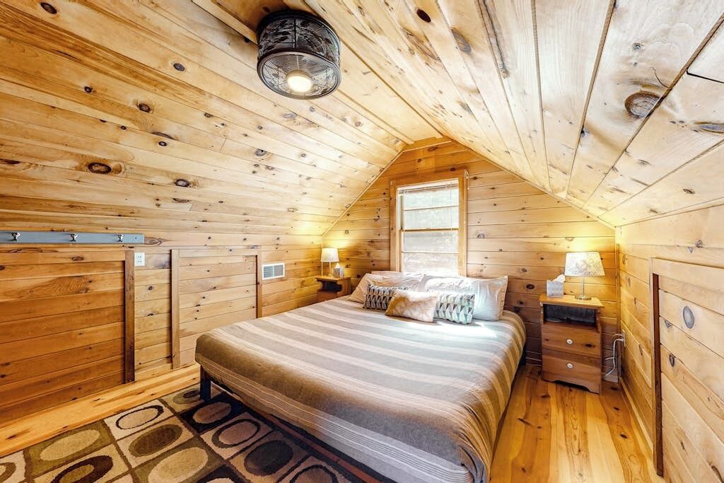 Photo of Bedroom in Pine River Pond