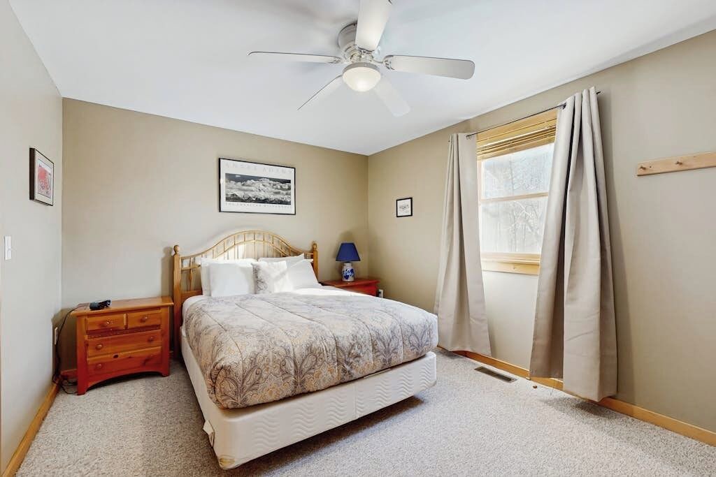 Photo of Bedroom in Eidelweiss Village