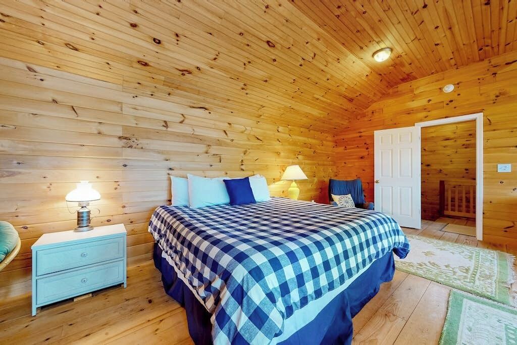 Photo of Bedroom in The Bays