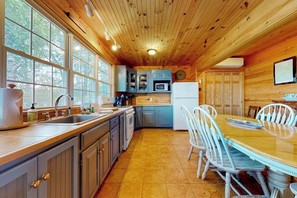 Photo of Kitchen in The Bays