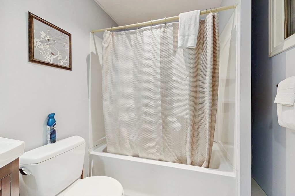 Photo of Bathroom in The Bluffs