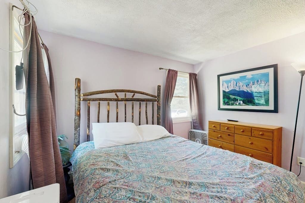 Photo of Bedroom in The Bluffs
