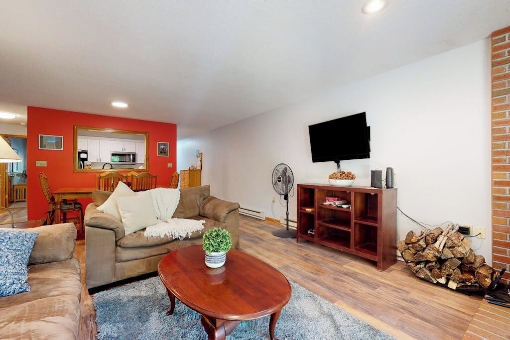 Photo of Livingroom in North Conway