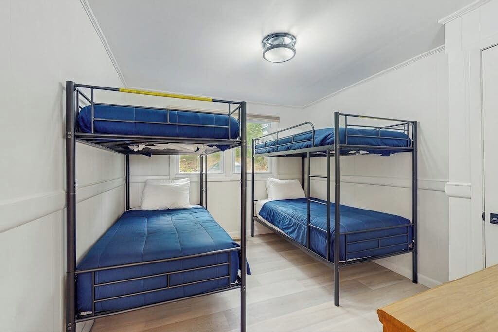Photo of Bedroom in Ossipee