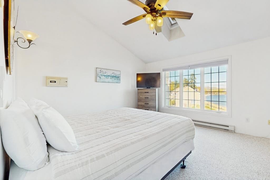 Photo of Bedroom in Center Ossipee