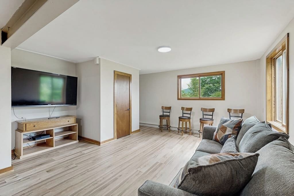 Photo of Livingroom in Silver Lake