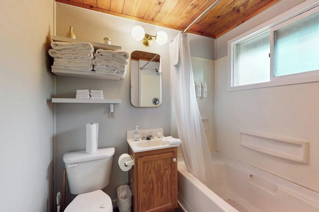 Photo of Bathroom in Tuftonboro