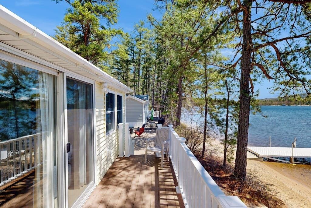 Photo of Patio Balcony in The Bays