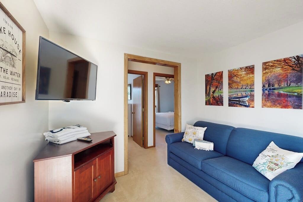 Photo of Livingroom in The Bays