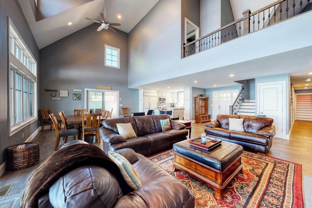 Photo of Livingroom in Center Ossipee