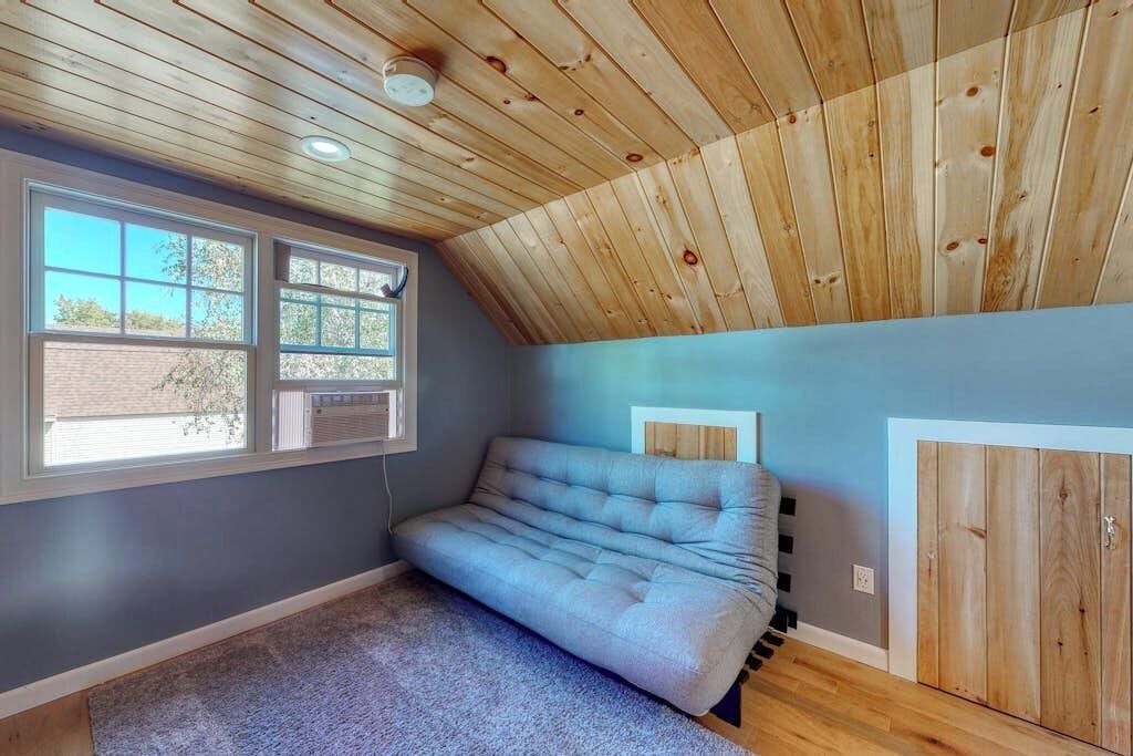 Photo of Livingroom in Center Ossipee