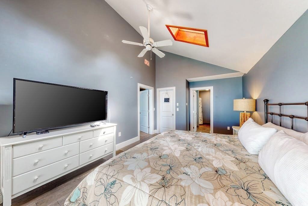 Photo of Bedroom in Center Ossipee