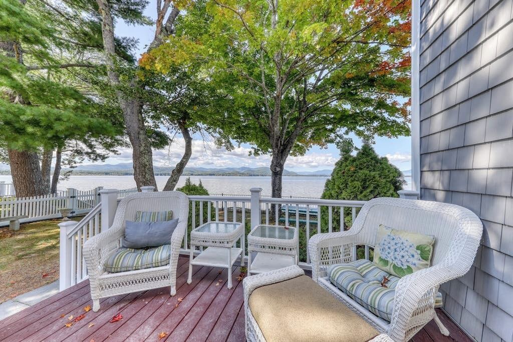 Photo of Patio Balcony in Center Ossipee