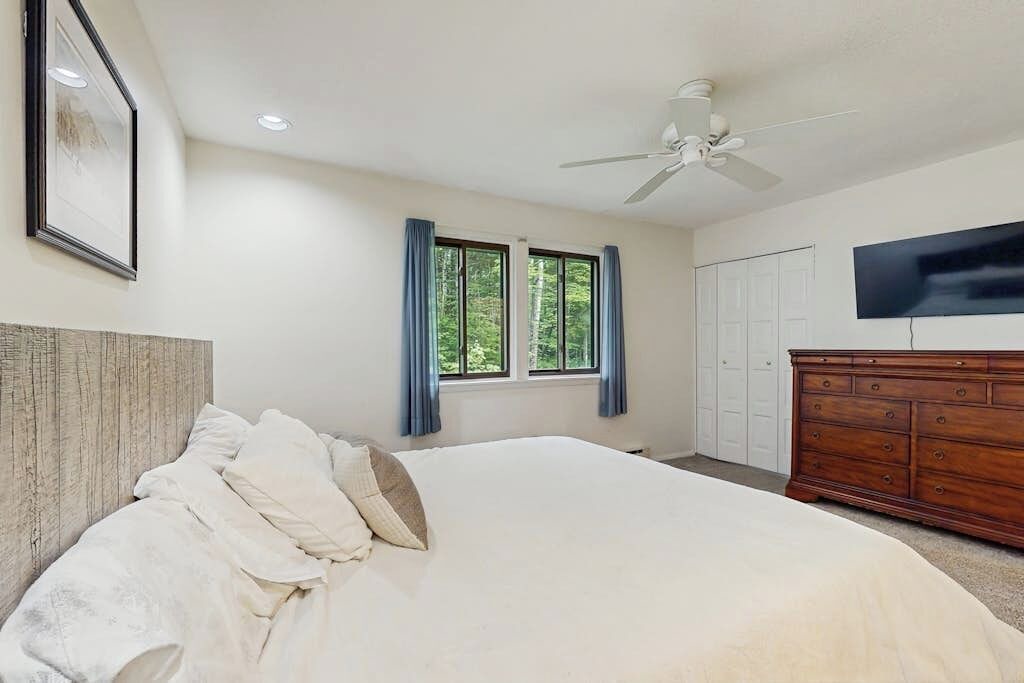 Photo of Bedroom in Waterville Valley