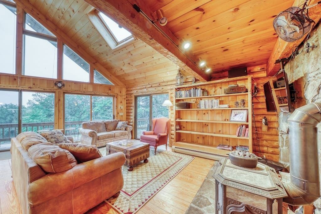 Photo of Livingroom in Andover