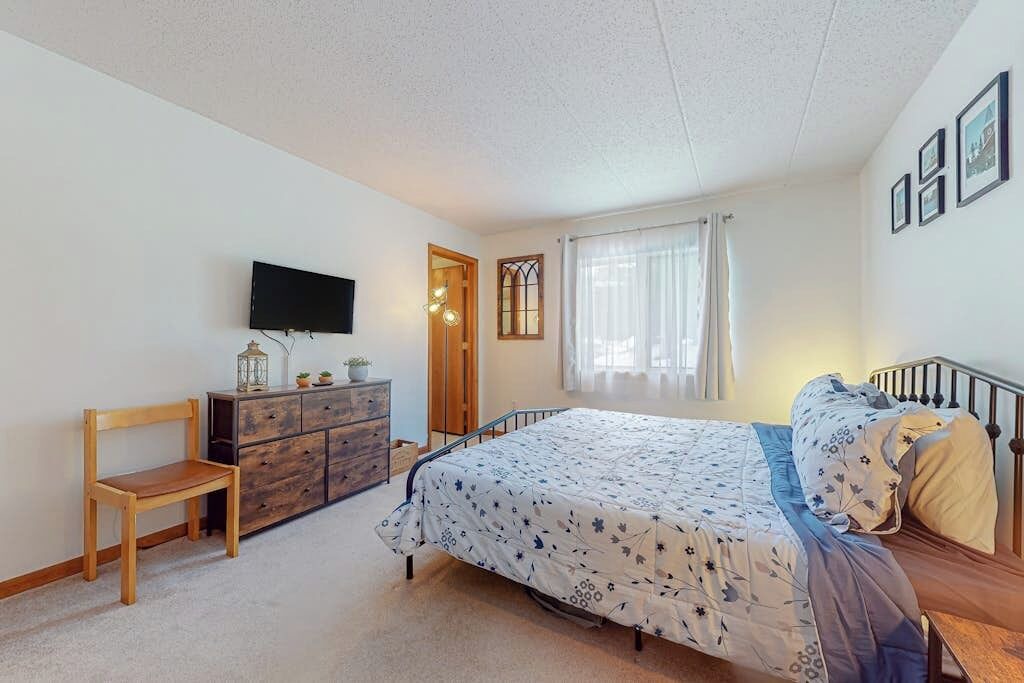 Photo of Bedroom in West Dover