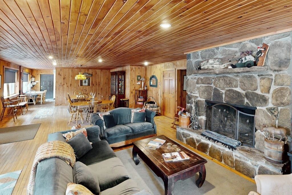 Photo of Livingroom in Londonderry