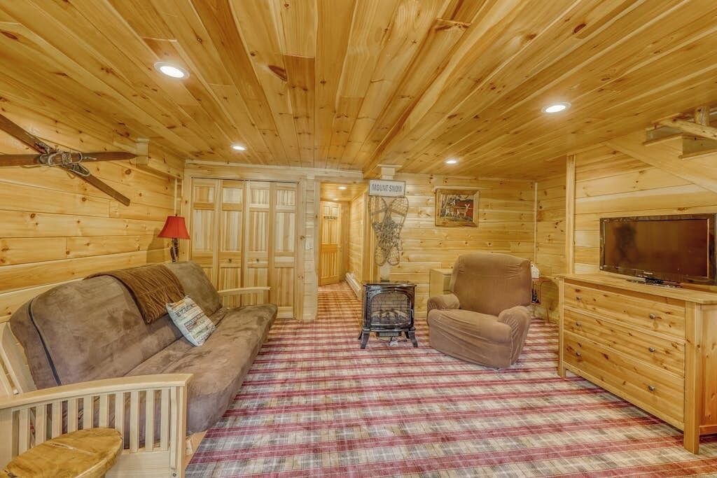 Photo of Livingroom in Jacksonville