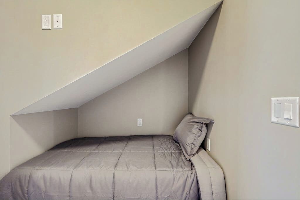 Photo of Bedroom in Waterville Valley