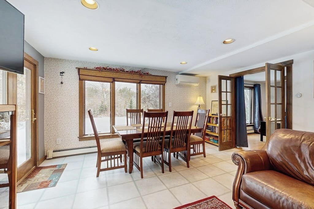 Photo of Livingroom in Birch Hill