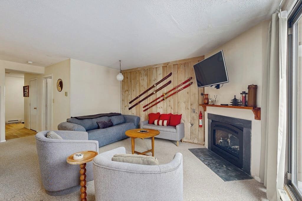 Photo of Livingroom in Waterville Valley