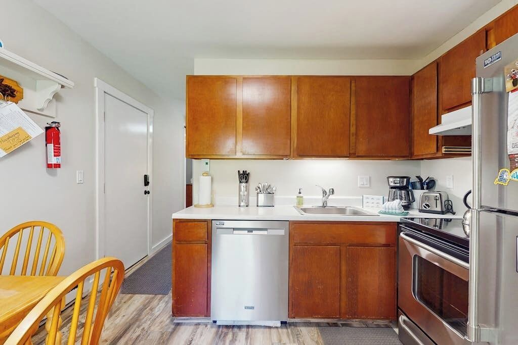 Photo of Kitchen in Warren