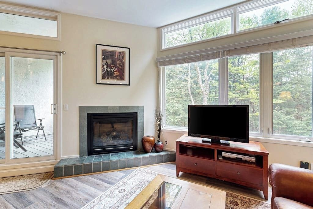Photo of Livingroom in Warren