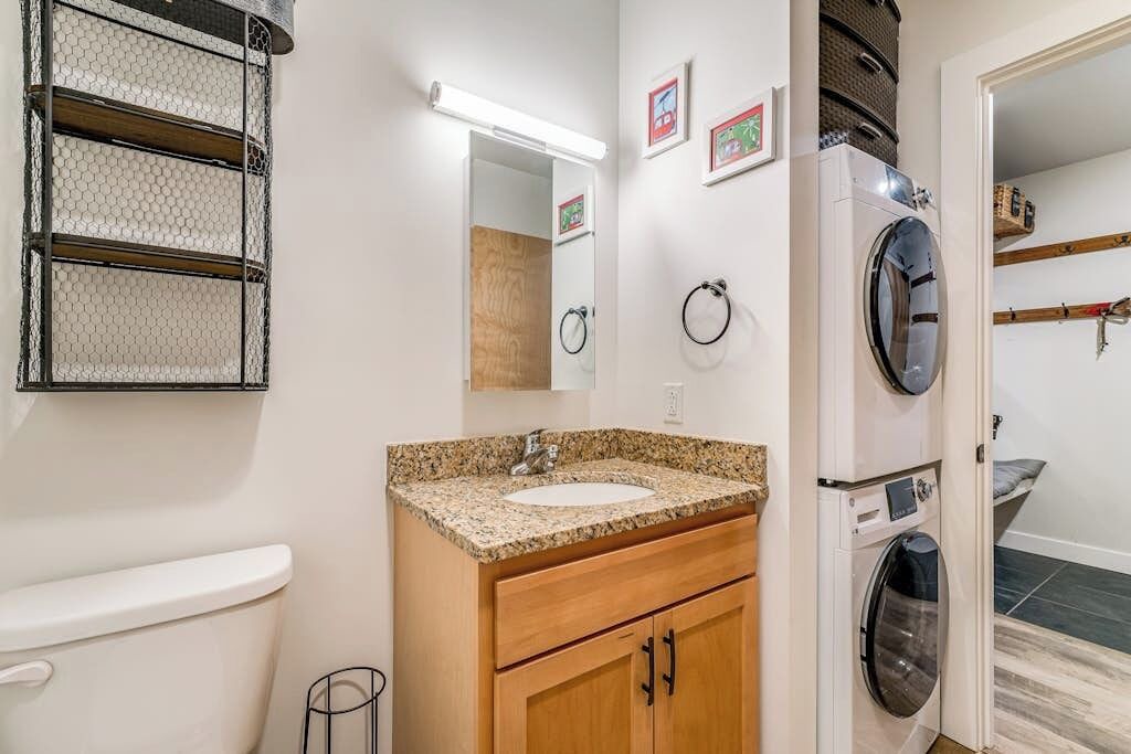 Photo of Bathroom in Warren
