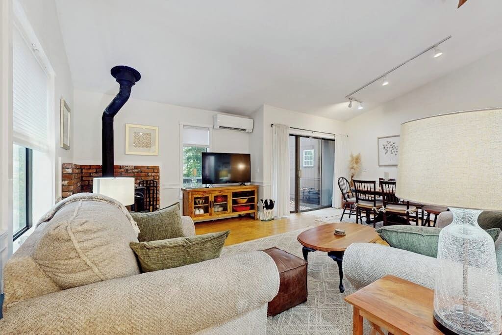 Photo of Livingroom in Quechee