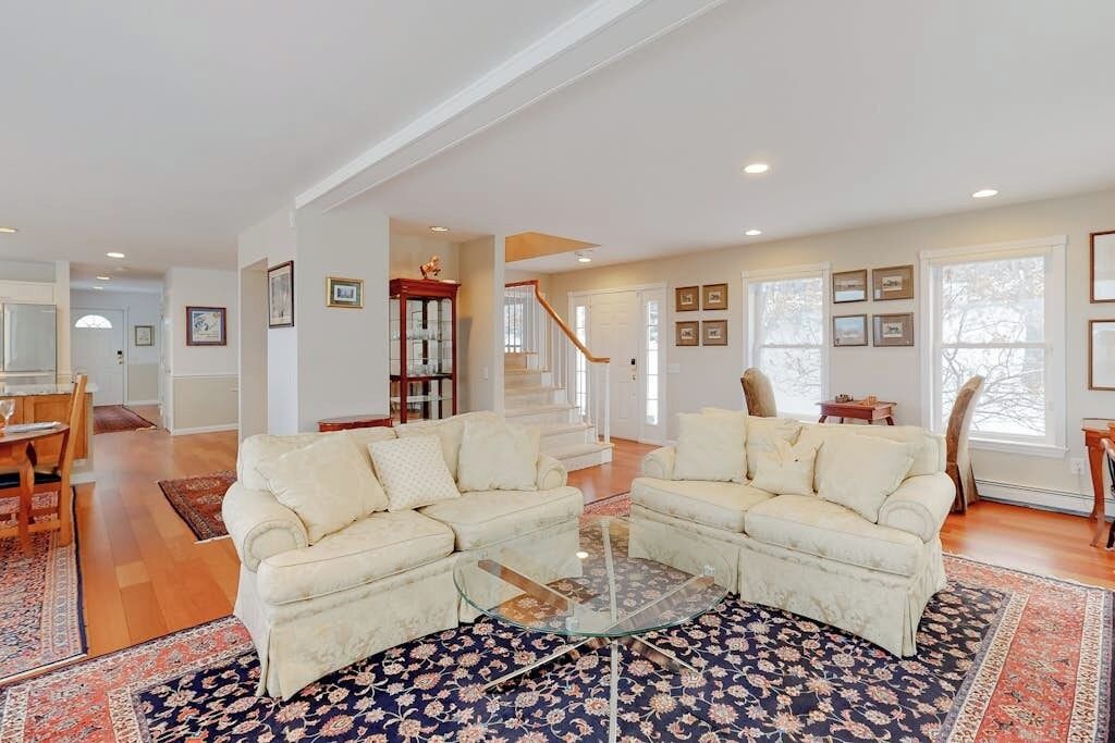 Photo of Livingroom in Waterbury Center