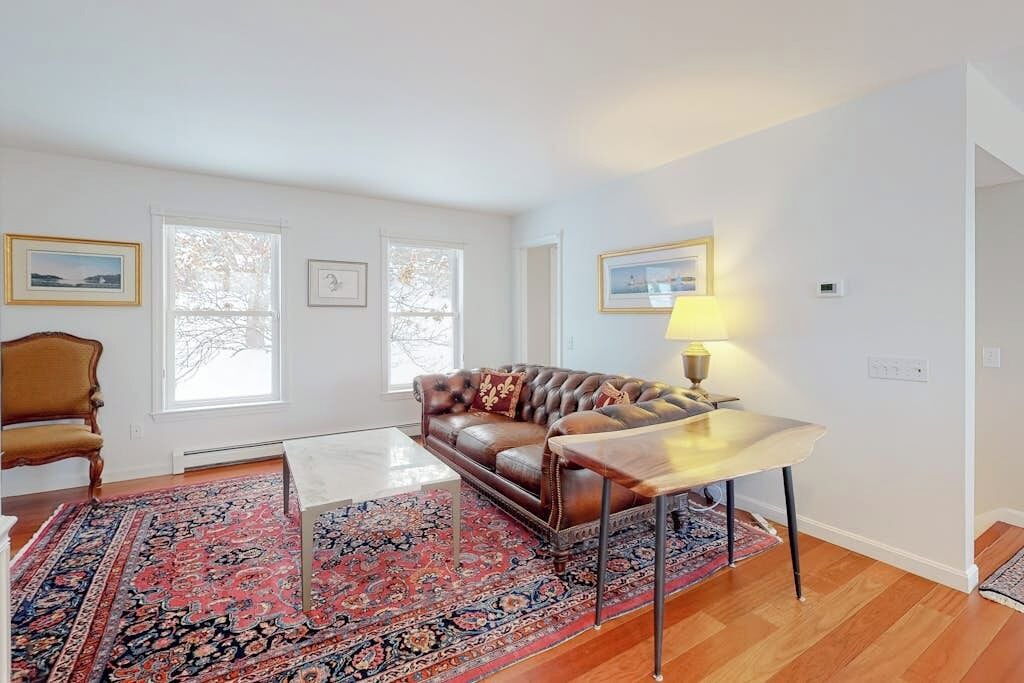 Photo of Livingroom in Waterbury Center