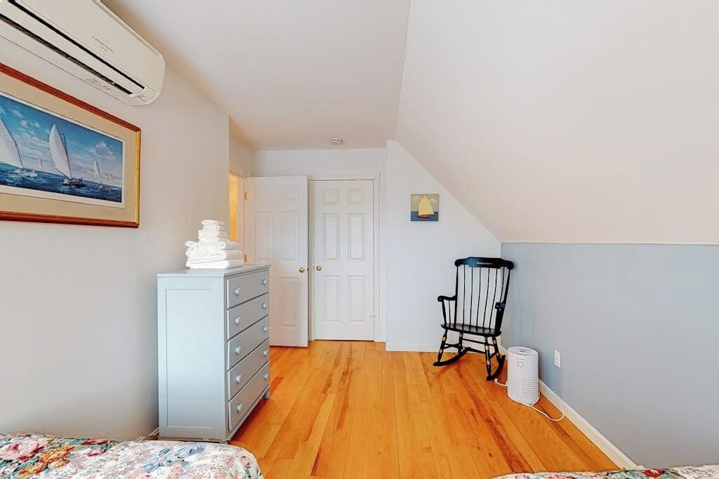 Photo of Bedroom in Waterbury Center