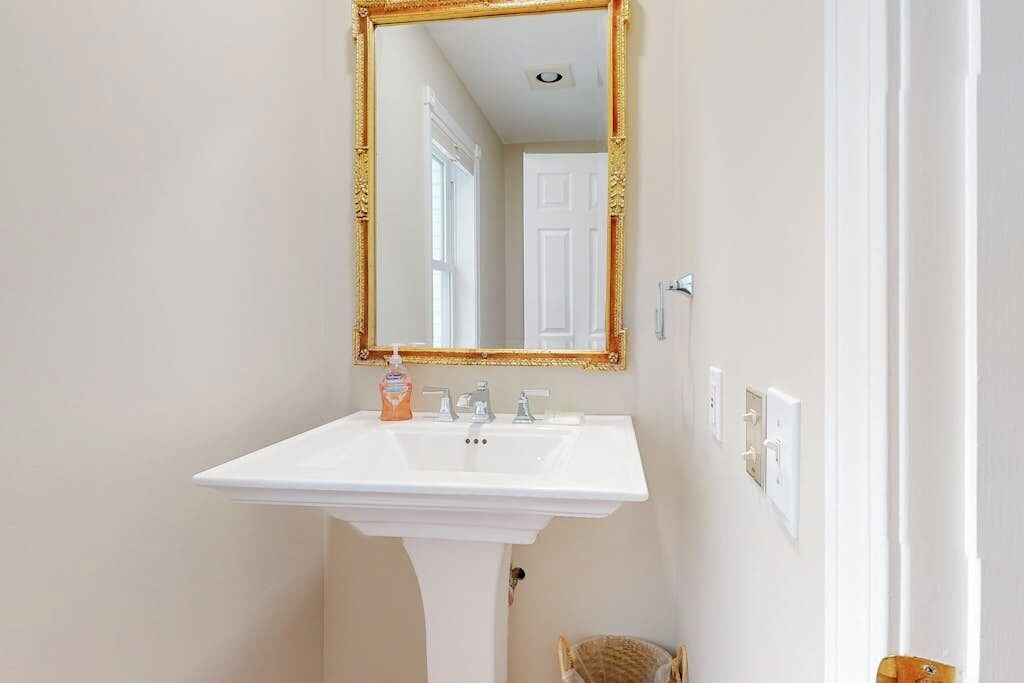 Photo of Bathroom in Waterbury Center