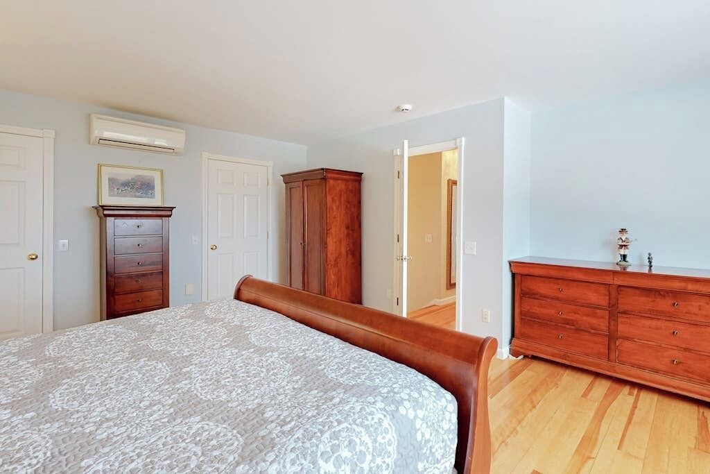 Photo of Bedroom in Waterbury Center