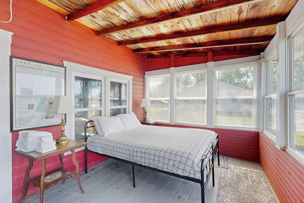 Photo of Bedroom in South Hero