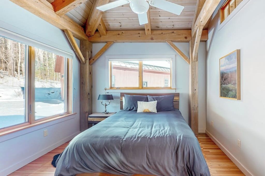 Photo of Bedroom in Underhill