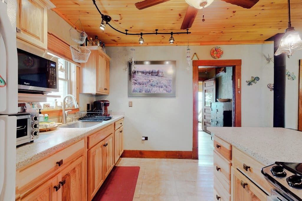 Photo of Kitchen in North Hero