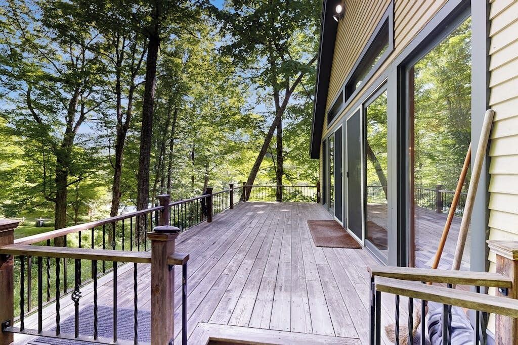 Photo of Patio Balcony in Barnard