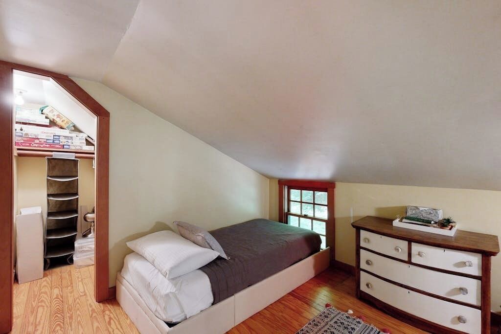 Photo of Bedroom in Barnard